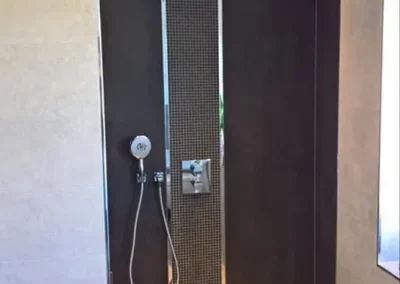 badspezialist-persch-familienbad-mit-wc-wanne-natuerlichem-licht-09-08