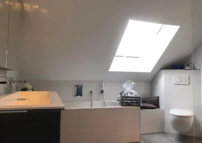 badspezialist-persch-walk-in-dusche-mit-akzentfliesen-08-02