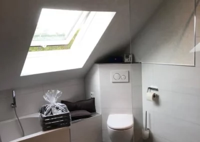 badspezialist-persch-walk-in-dusche-mit-akzentfliesen-08-03