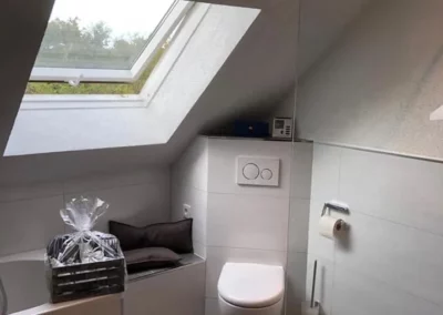 badspezialist-persch-walk-in-dusche-mit-akzentfliesen-08-07